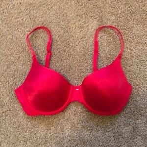 Victoria’s Secret Red push up bra Size 34C